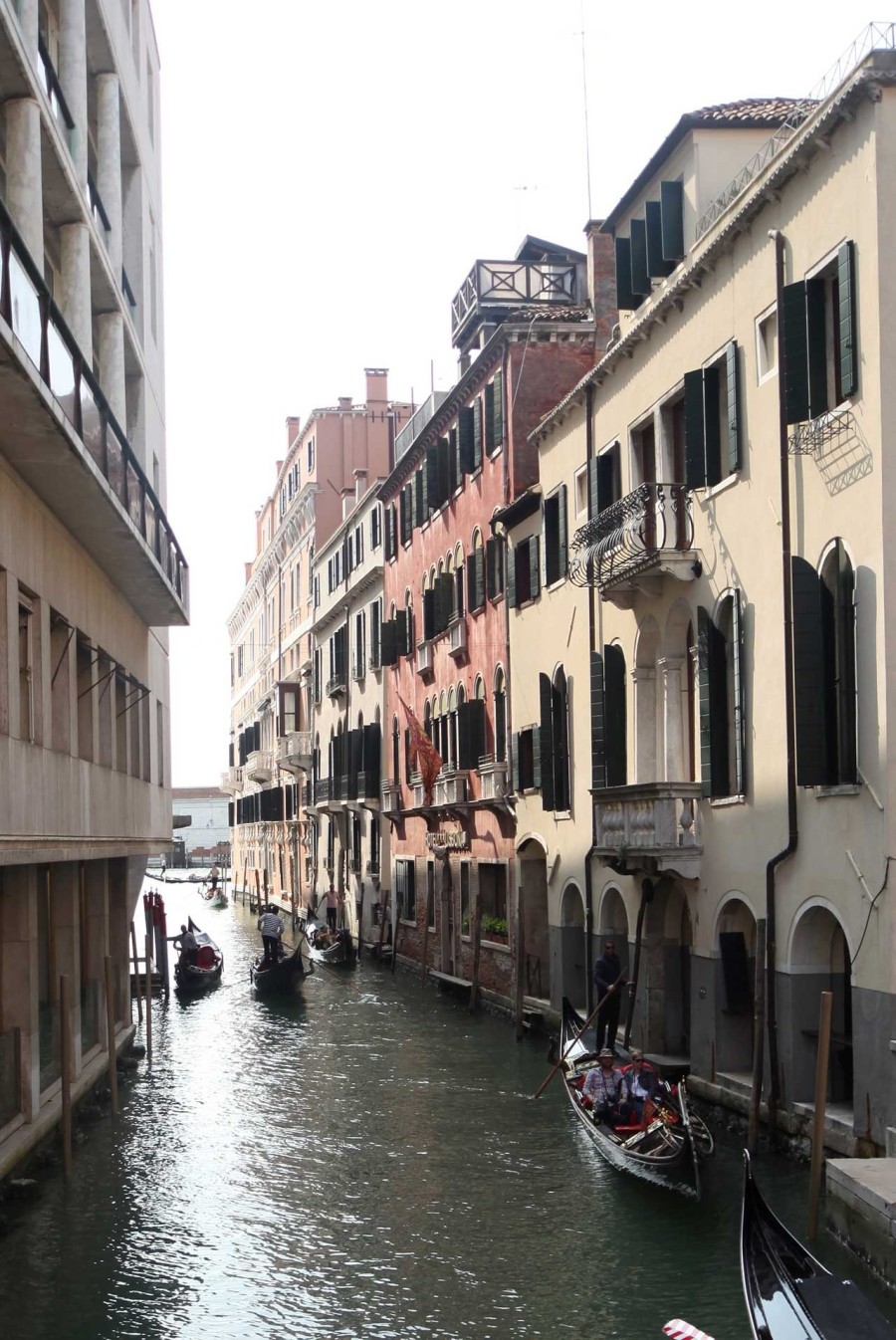 Another Venice: Ένα μοντέρνα ανακαινισμένο διαμέρισμα στη Βενετία - Φωτογραφία 16