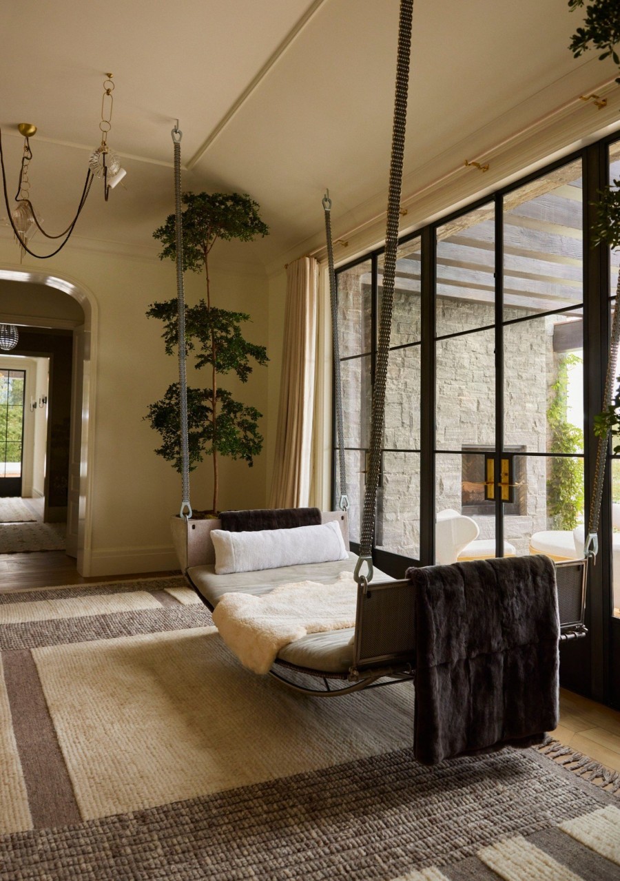 Celebrity Houses: Το σπίτι της ﻿Gwyneth Paltrow στην California θυμίζει σύγχρονο παλάτι- Φωτογραφία 1