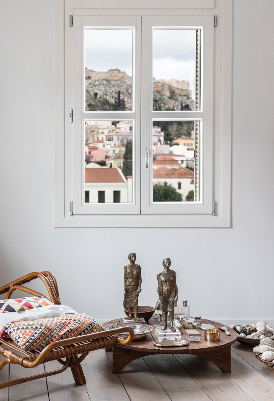 Η Ευγενία Κοκκάλα-Μελά, ιδιοκτήτρια του concept store HEROES μάς ανοίγει το υπέροχο σπίτι της στο κέντρο της Αθήνας- Φωτογραφία 5
