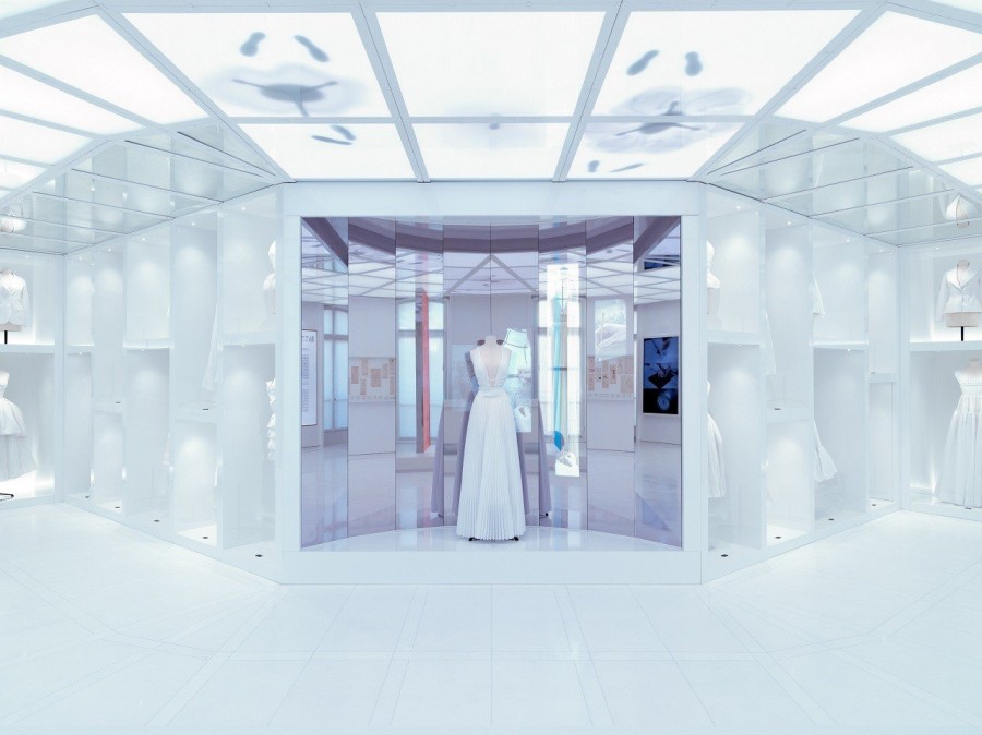 What dreams are made of: Μια εσωτερική ματιά στη νέα boutique του Dior στην 30 Μontaigne - Φωτογραφία 12
