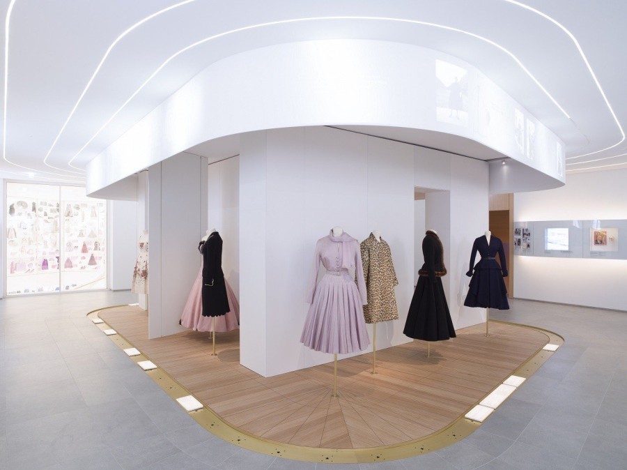 What dreams are made of: Μια εσωτερική ματιά στη νέα boutique του Dior στην 30 Μontaigne - Φωτογραφία 2