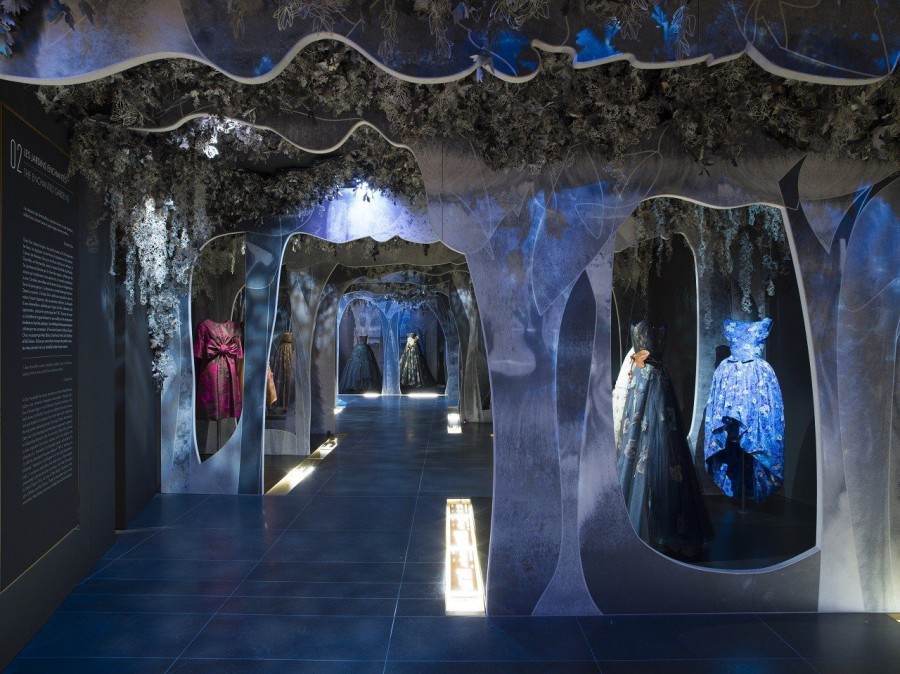 What dreams are made of: Μια εσωτερική ματιά στη νέα boutique του Dior στην 30 Μontaigne - Φωτογραφία 6