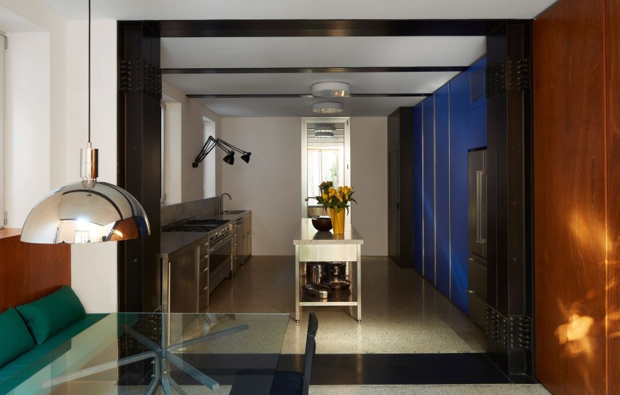 Αυτή η très chic κατοικία στο Μιλάνο αποκαλύπτει πώς θα είναι το interior design του μέλλοντος- Φωτογραφία 1