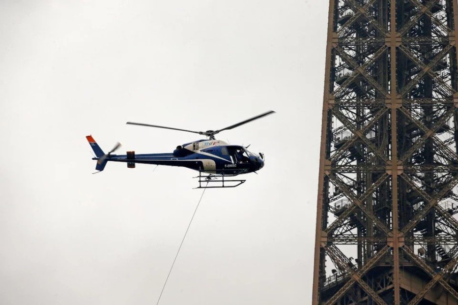Ο Πύργος του Eiffel ψήλωσε κατά 6 μέτρα: Δείτε το φωτογραφικό υλικό από τη νέα επέκταση- Φωτογραφία 3