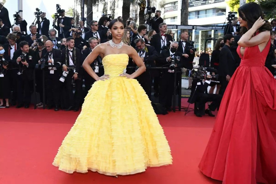 75th Cannes Film Festival: Οι best-dressed παρουσίες από την τελετή έναρξης- Φωτογραφία 4