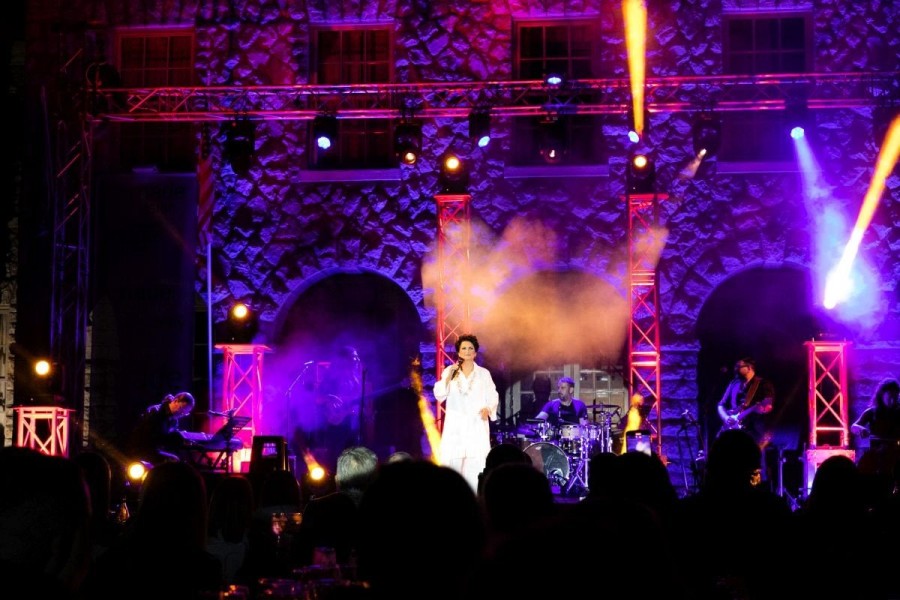 Μάγεψε και συγκίνησε η Άλκηστις Πρωτοψάλτη σε ένα αξέχαστο fundraising concert στη Θεσσαλονίκη - Φωτογραφία 18