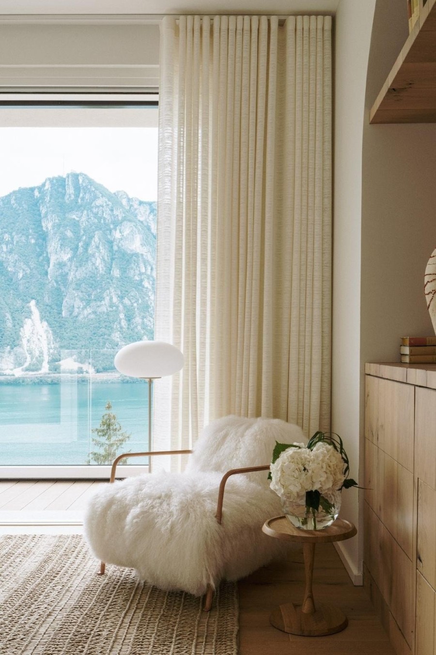 Αυτό το διαμέρισμα στο Lugano διαθέτει την πιο εκπληκτική θέα στο βουνό- Φωτογραφία 7
