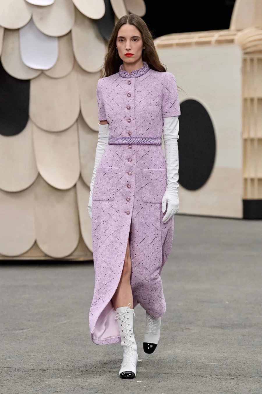 Η Chanel προσέφερε μία «παιχνιδιάρικη» νότα στην Haute Couture Fashion Week στο Παρίσι- Φωτογραφία 9