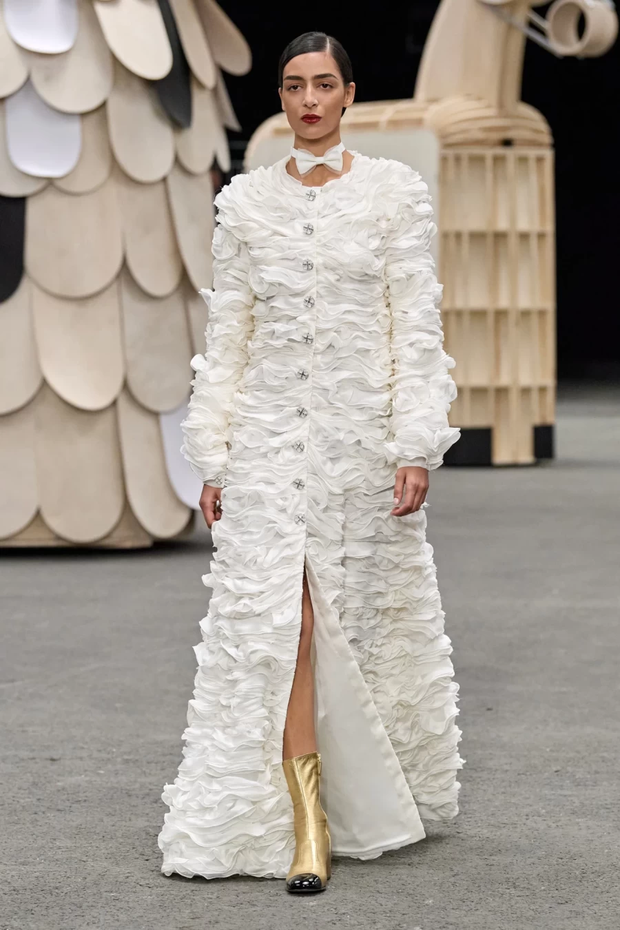 Η Chanel προσέφερε μία «παιχνιδιάρικη» νότα στην Haute Couture Fashion Week στο Παρίσι- Φωτογραφία 17