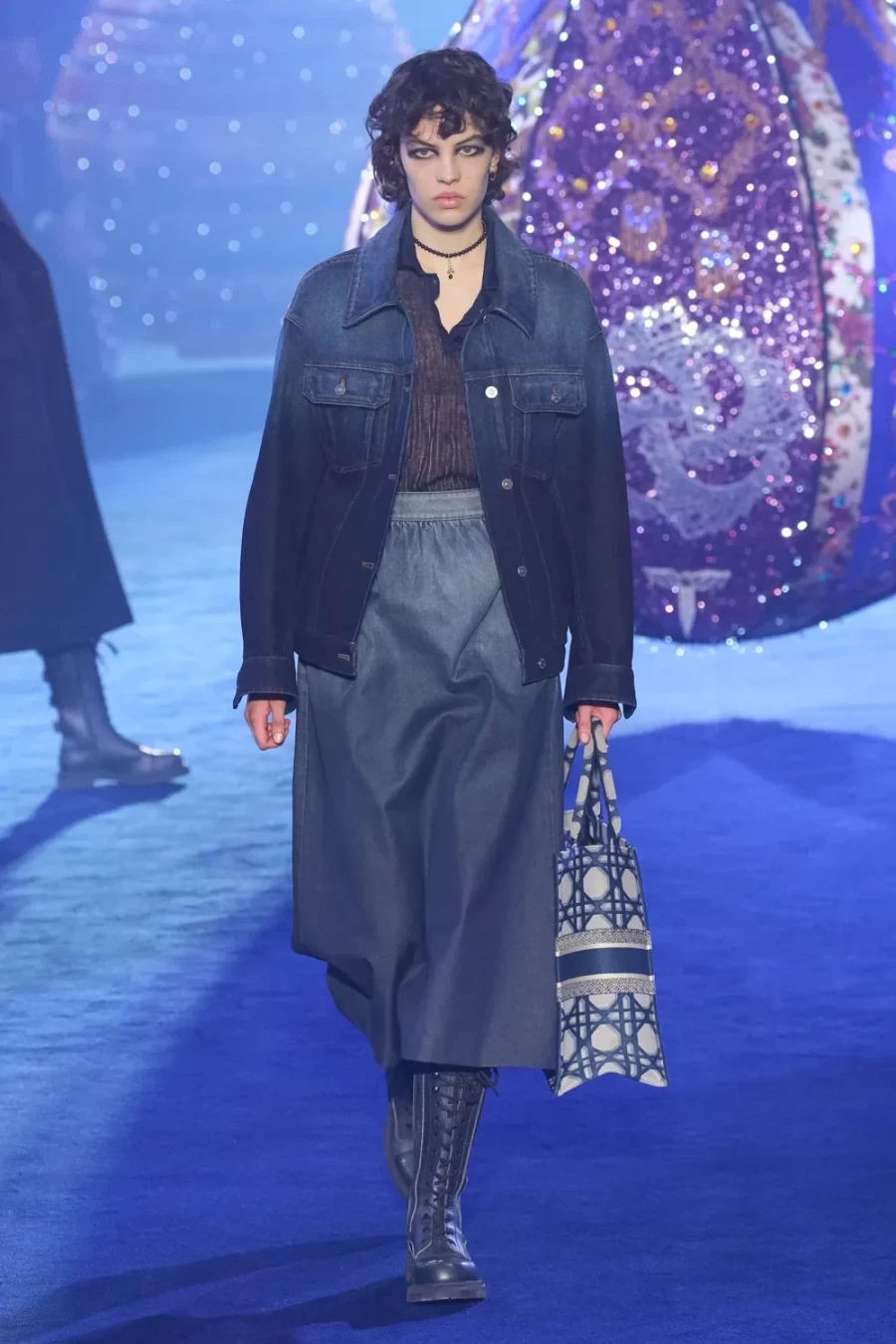 Dior F/W23: Η Maria Grazia Chiuri δημιούργησε ένα show-φόρο τιμής στη Catherine Dior- Φωτογραφία 21