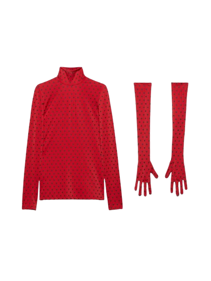  Polka-dot T-shirt with gloves 