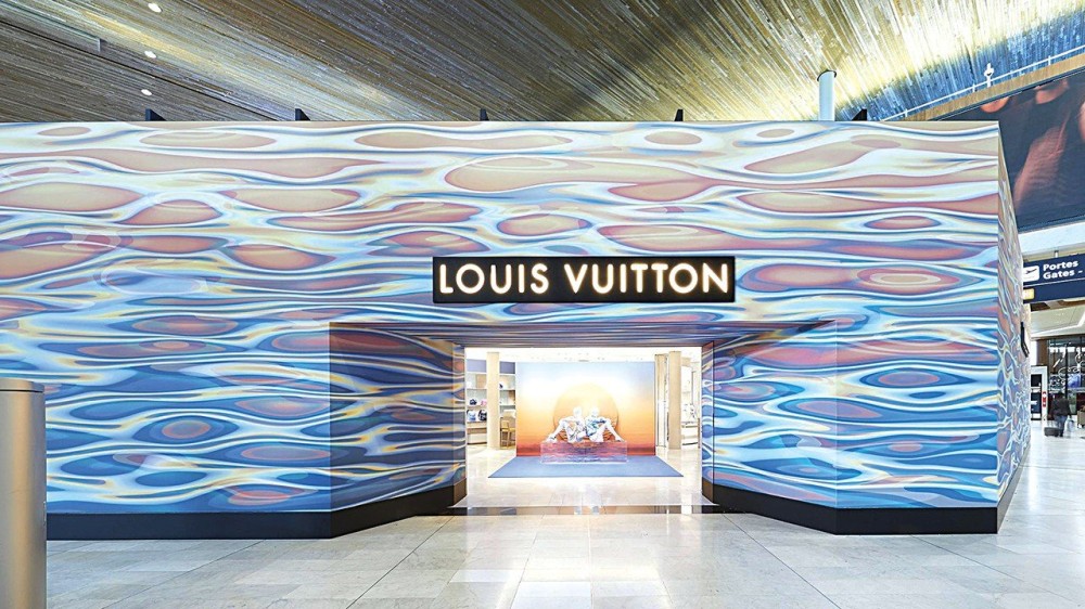 louis-vuitton-1980-re-opening-of-lv-at-cdg-airport-1-di3.jpg