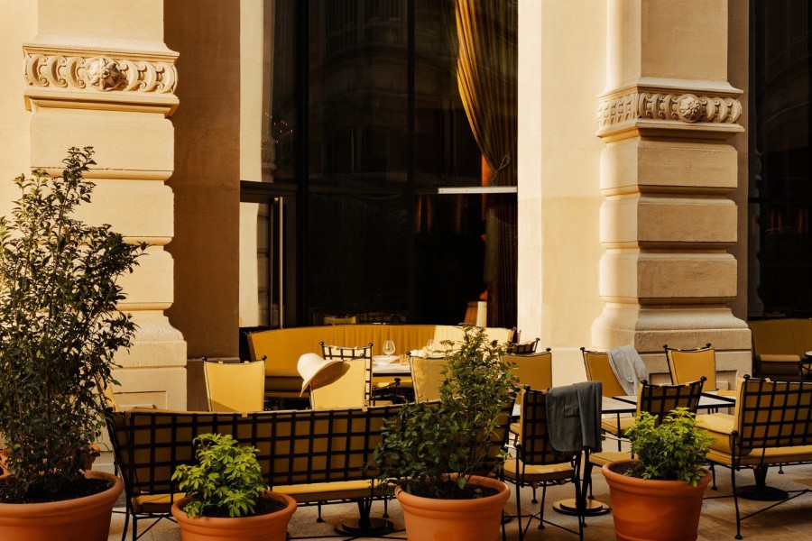 madame-reve-cafe-terrasse-restaurant-hotel-madame-reve-1.jpeg