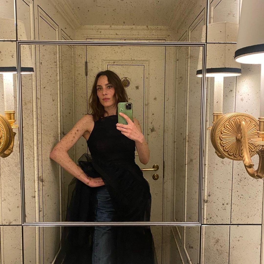 alexa-chung.jpeg