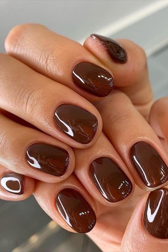 brown-nails.jpg
