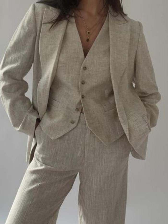 marks-and-spencer-linen-suit-306283-1679503470148-main700x0c.jpg