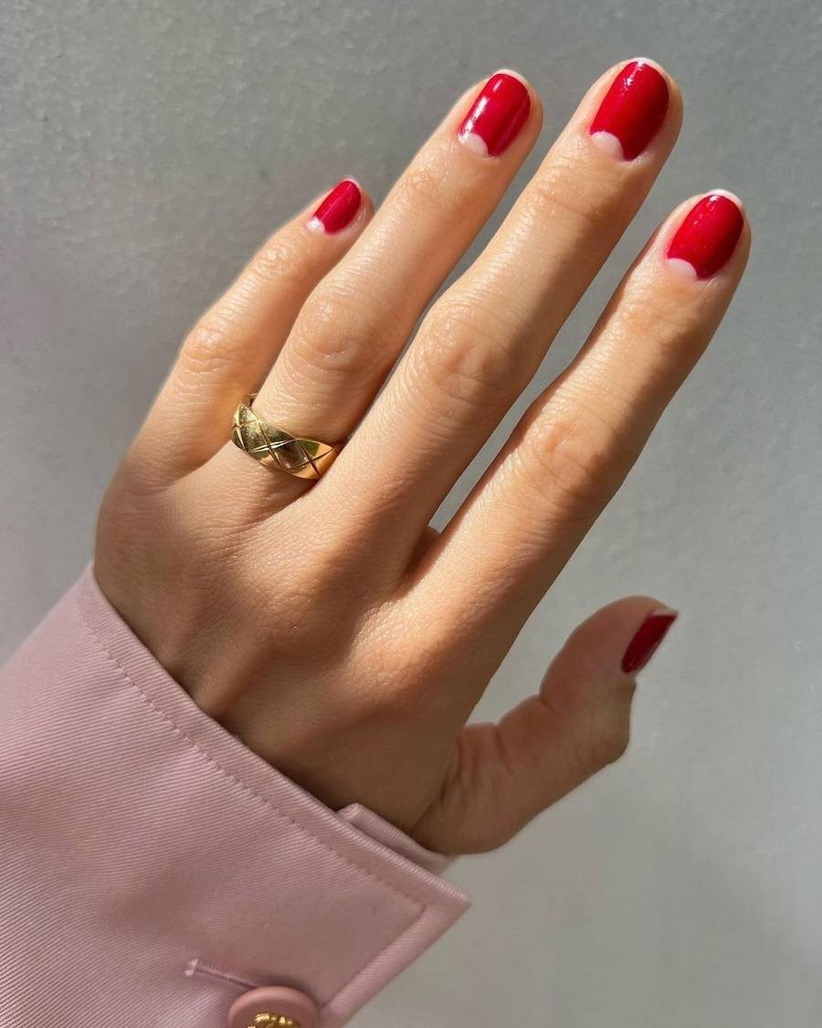 red-nails.jpg