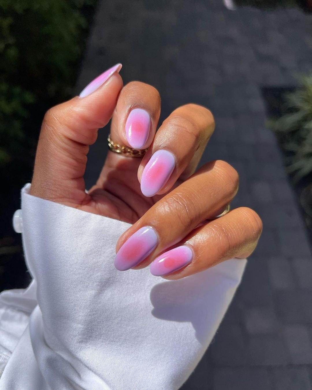 ombre-nails.jpg
