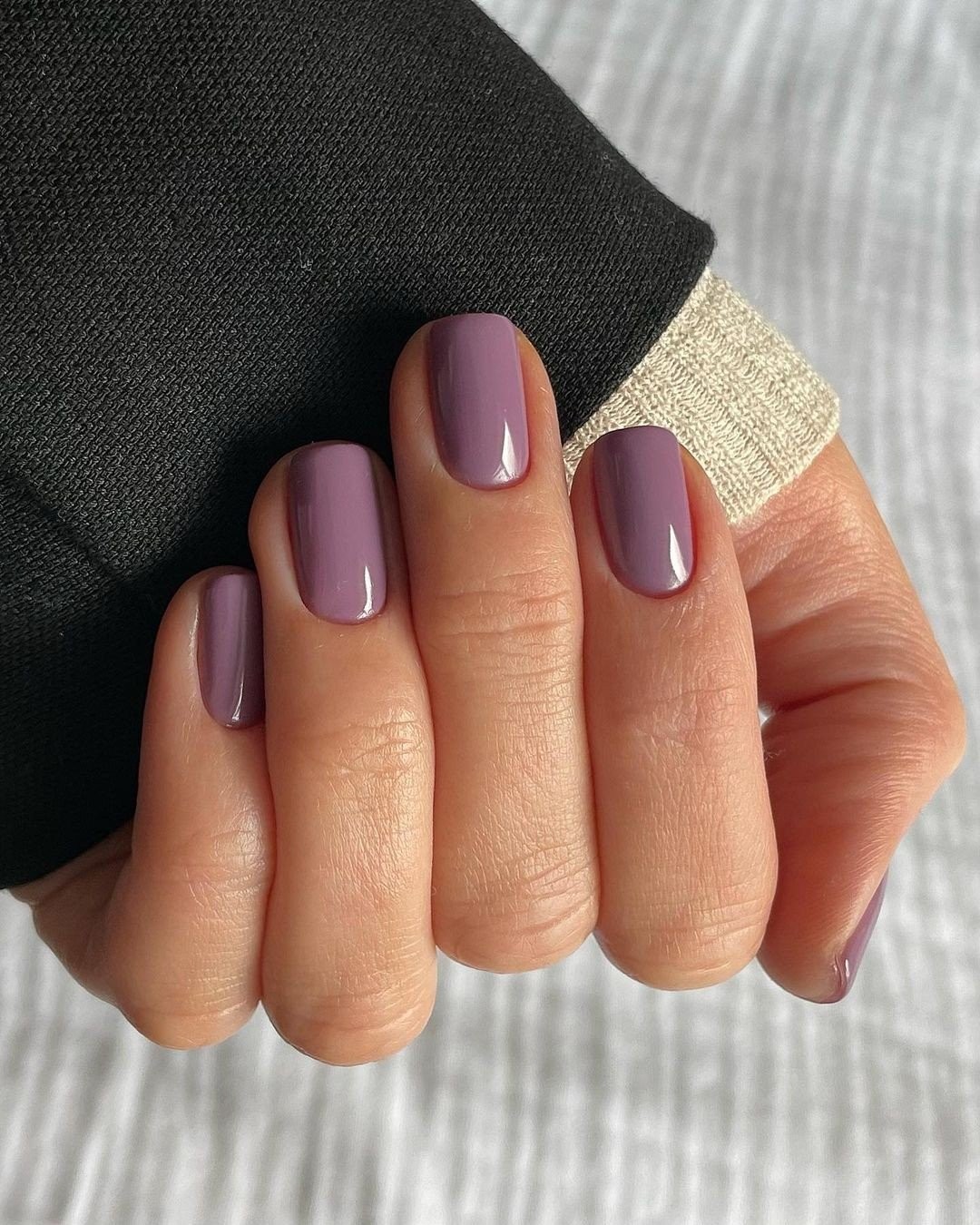 purple-nails-20230403-2.jpeg