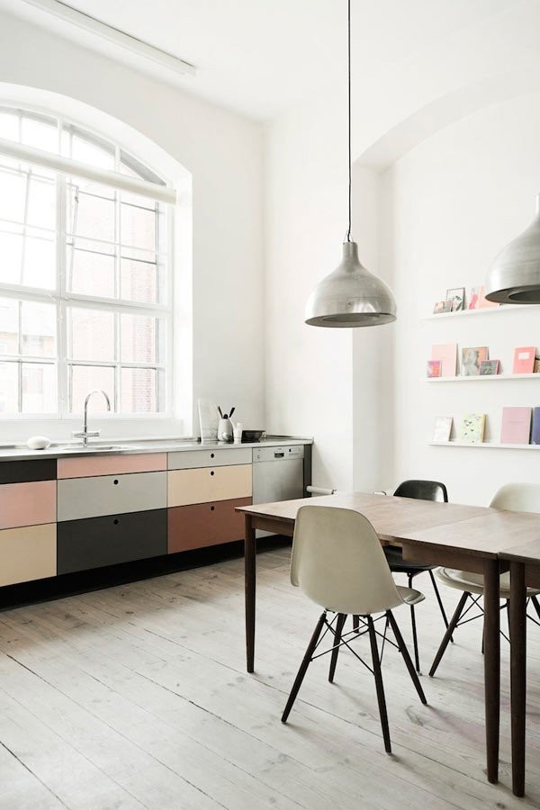 roundup-pastel-room-4-lerkenfeldt-kitchen.jpg
