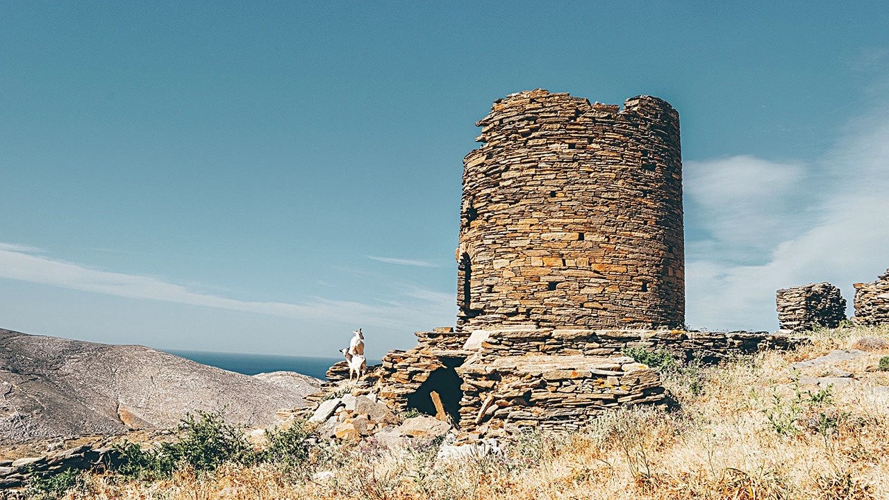 it-takes-no-time-to-be-captivated-by-the-island-of-tinos-and-its-many-historical-highlights-which-is-why-hiking-is-absolutely-the-best-way-to-discover-it-tinostrails.jpg