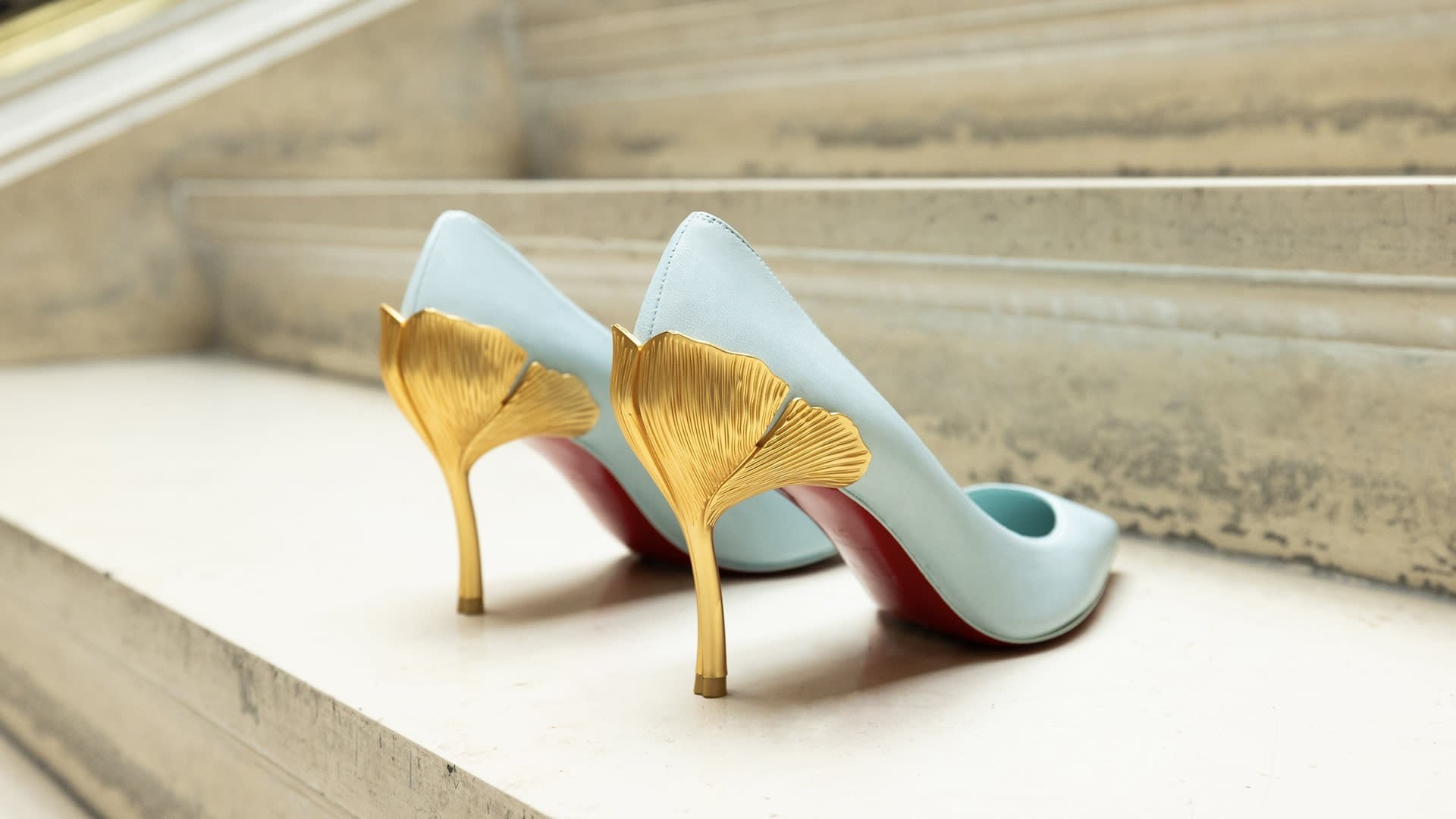 iuliamatei-louboutin-products-1920x1080px-0007-iuliamatei-louboutin-products-13.jpg