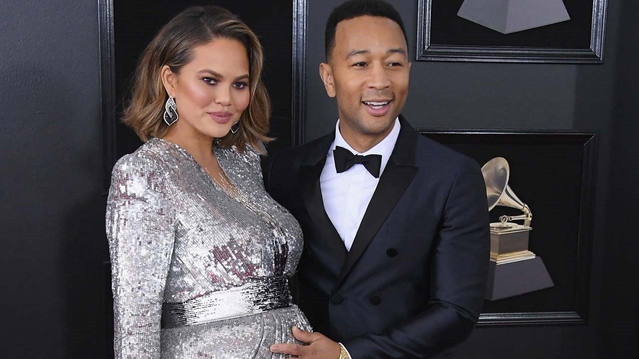 chrissy-teigen-grammys-2018.jpg