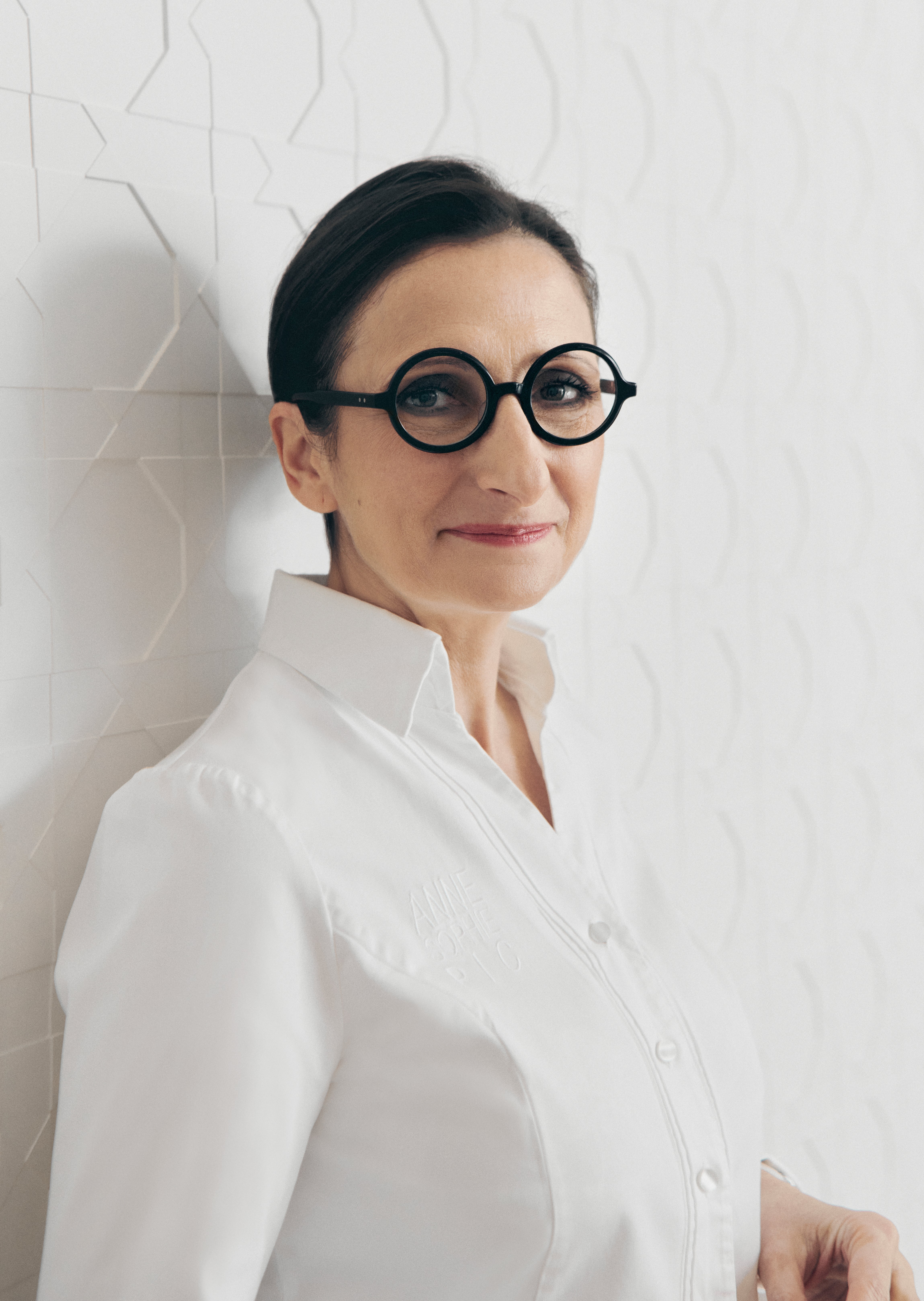 dior-x-anne-sophie-pic-portrait-dior-heritage-laora-queyras.jpg