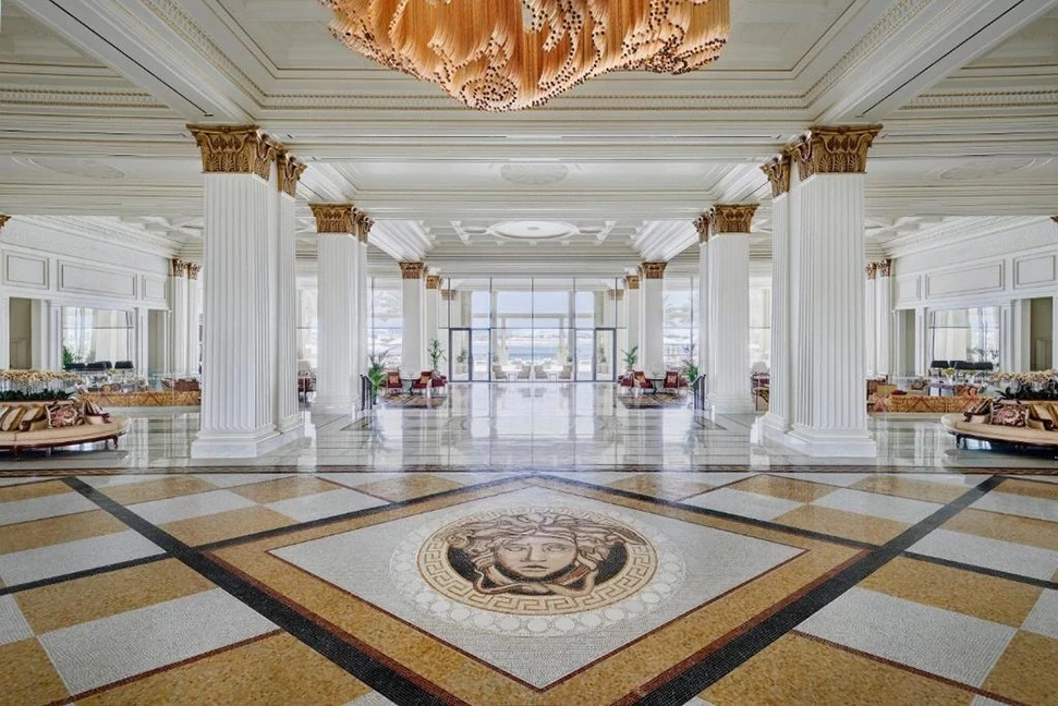 palazzo-versace-dubai.webp