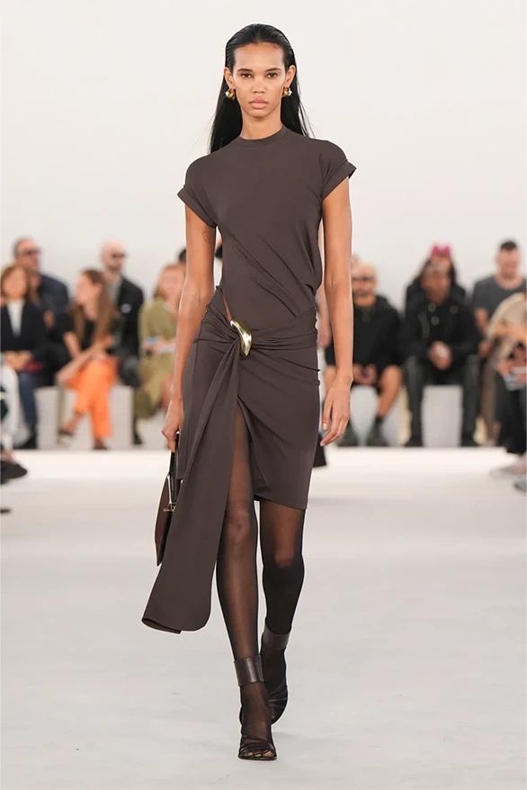 ferragamo-spring-summer-2024-menswear-womenswear-milan-fashion-week-runway-36.webp