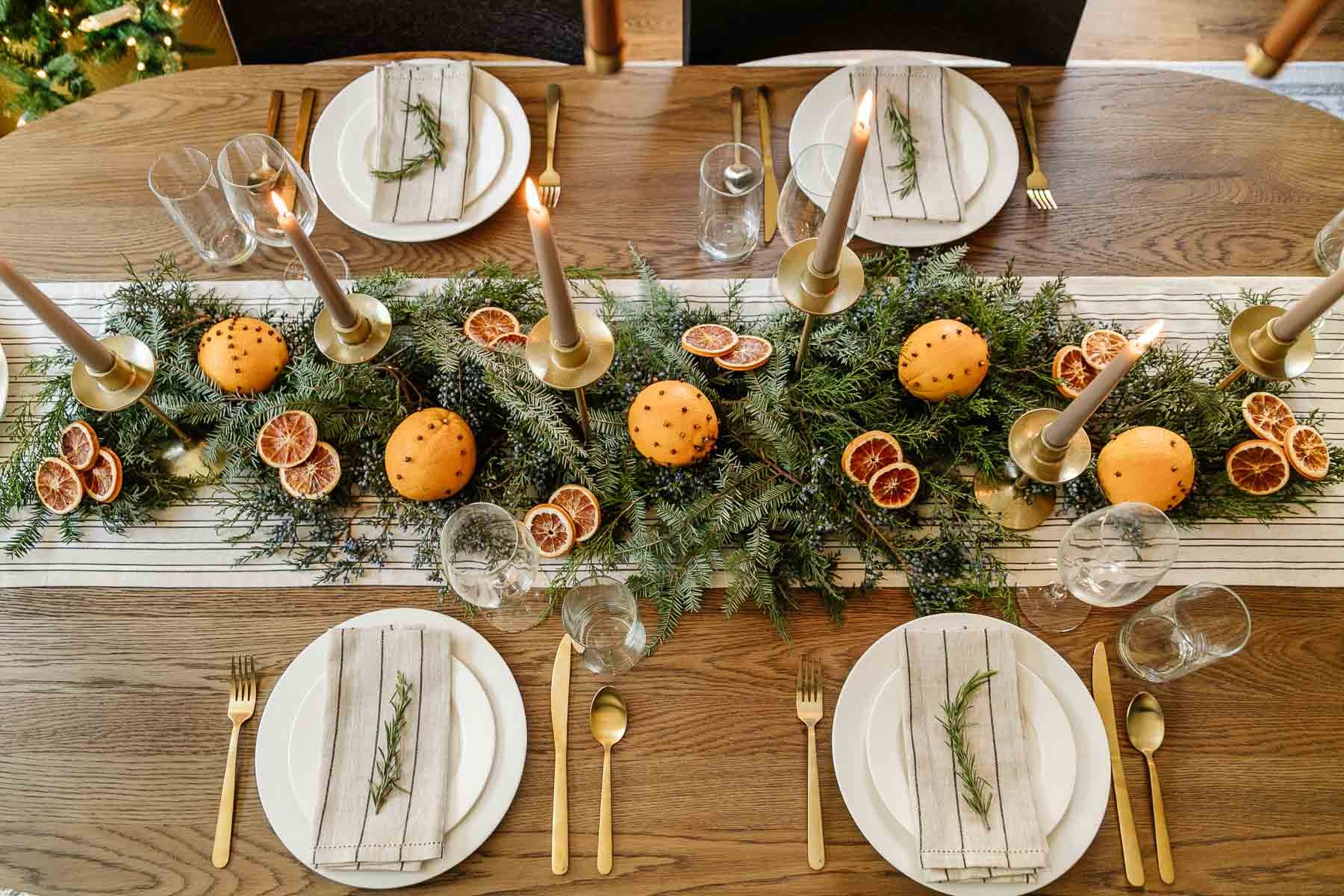 simple-inexpensive-christmas-table-centerpiece-12.jpg