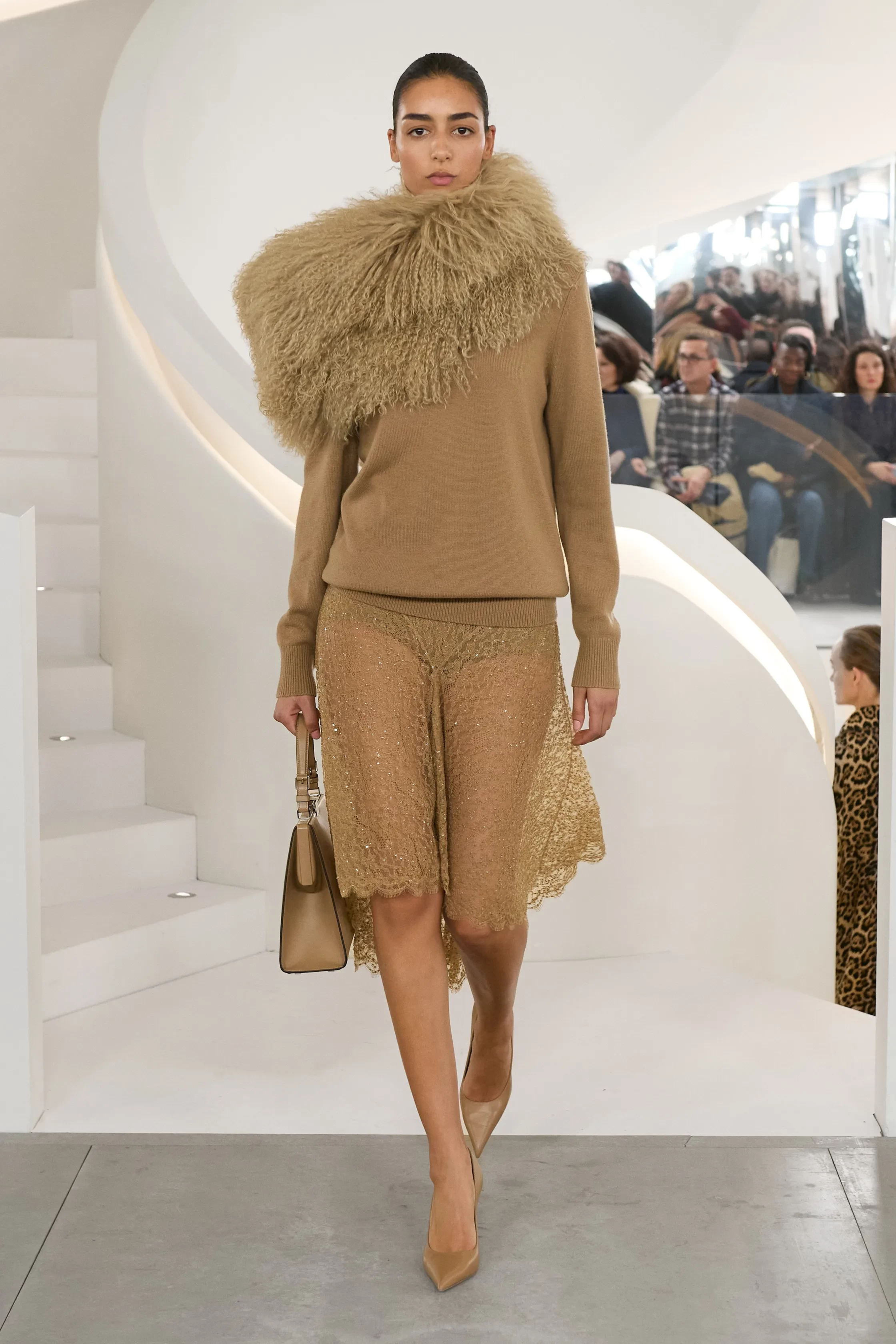 00054-michael-kors-collection-fall-2024-ready-to-wear-credit-gorunway.webp