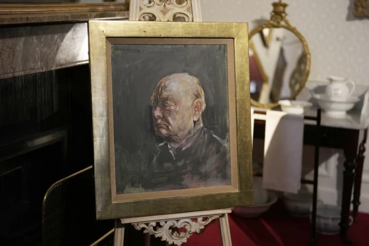 240417-winston-churchill-portrait-auction-al-0903-112ea5.webp