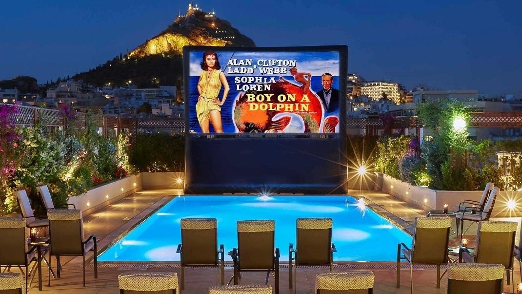 pool-your-cinema.jpg