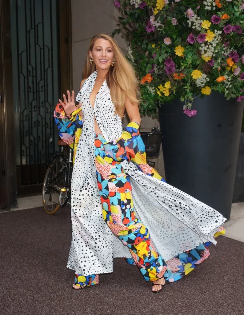 blake-lively-nyc-09-c29b24.webp