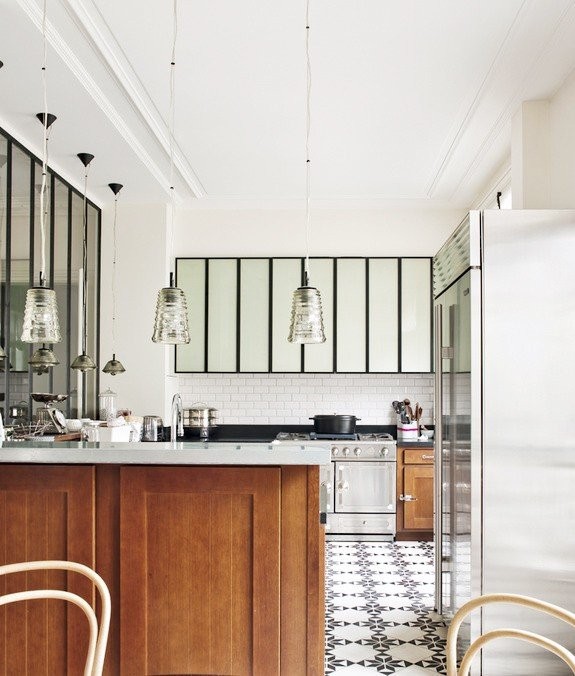 eclectic-paris-apartment-kitchen.jpg