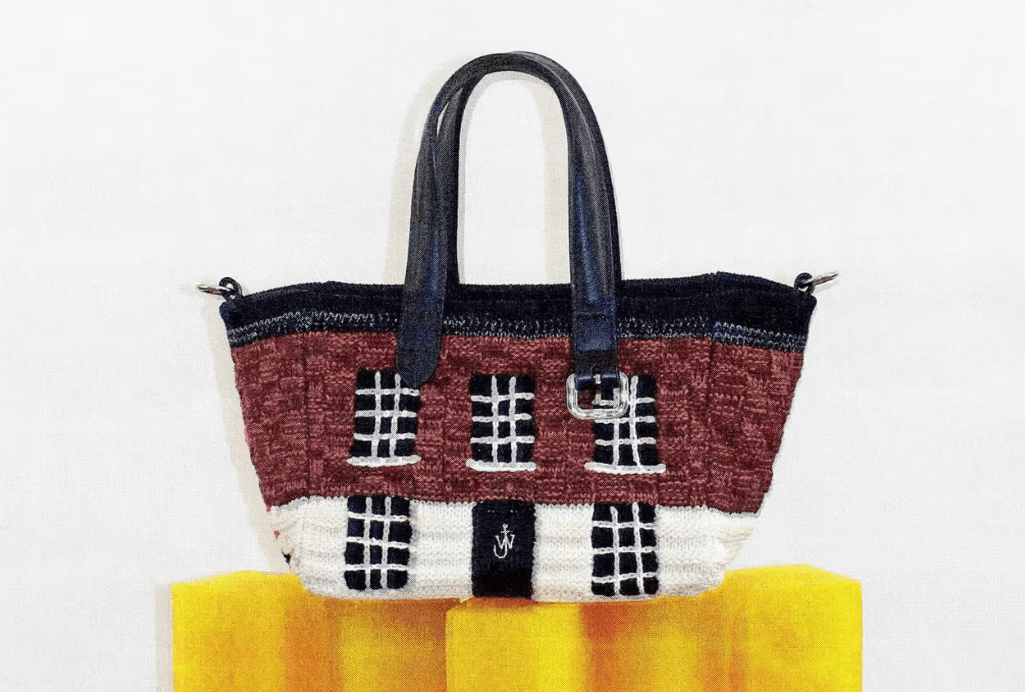 fireshot-capture-274-https-hypebeastcom-image-2024-11-05-jw-anderson-house-shoulder-bag-image-cdnhypbst.png