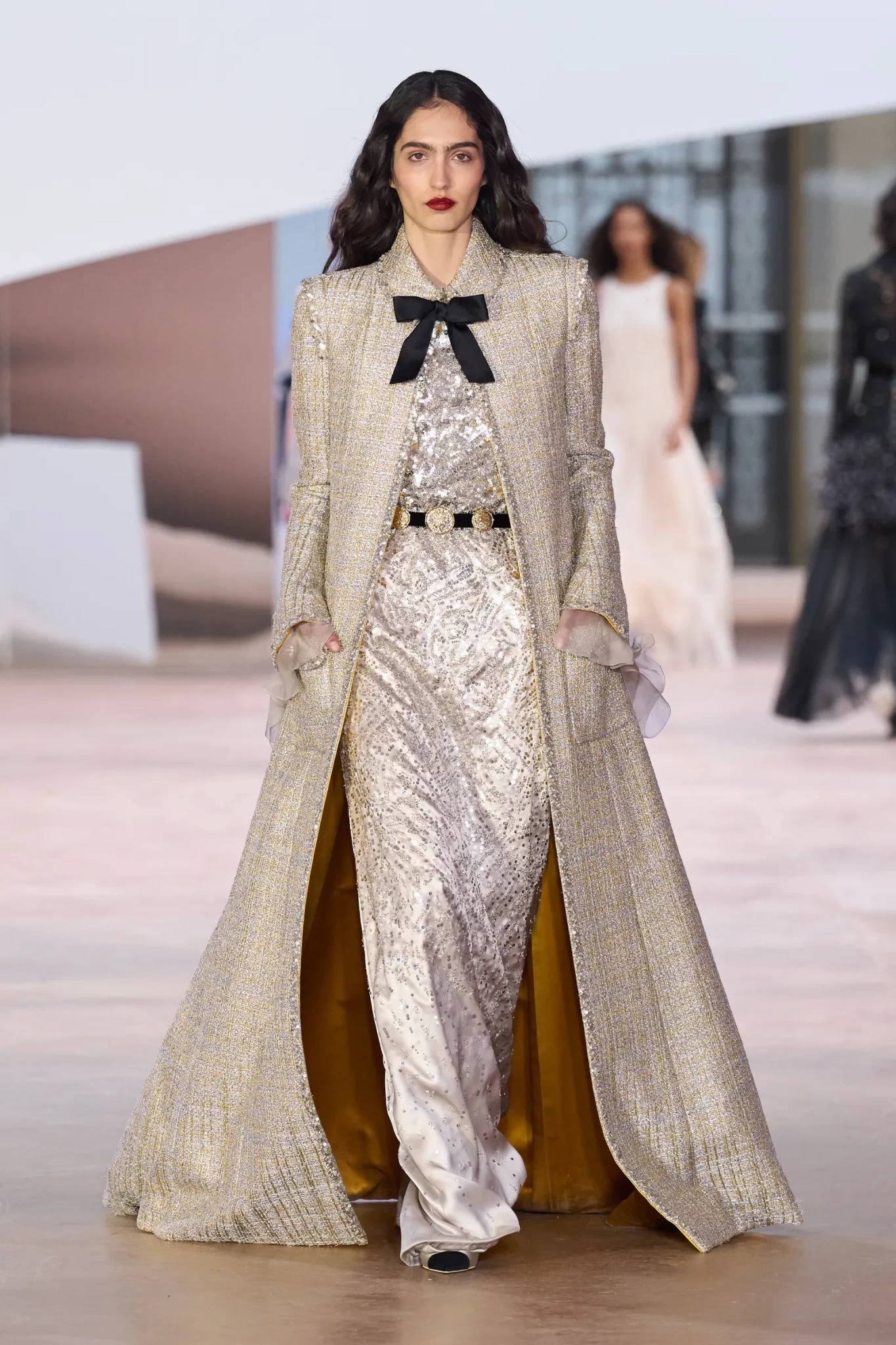 00052-chanel-spring-2025-couture-credit-gorunway.webp