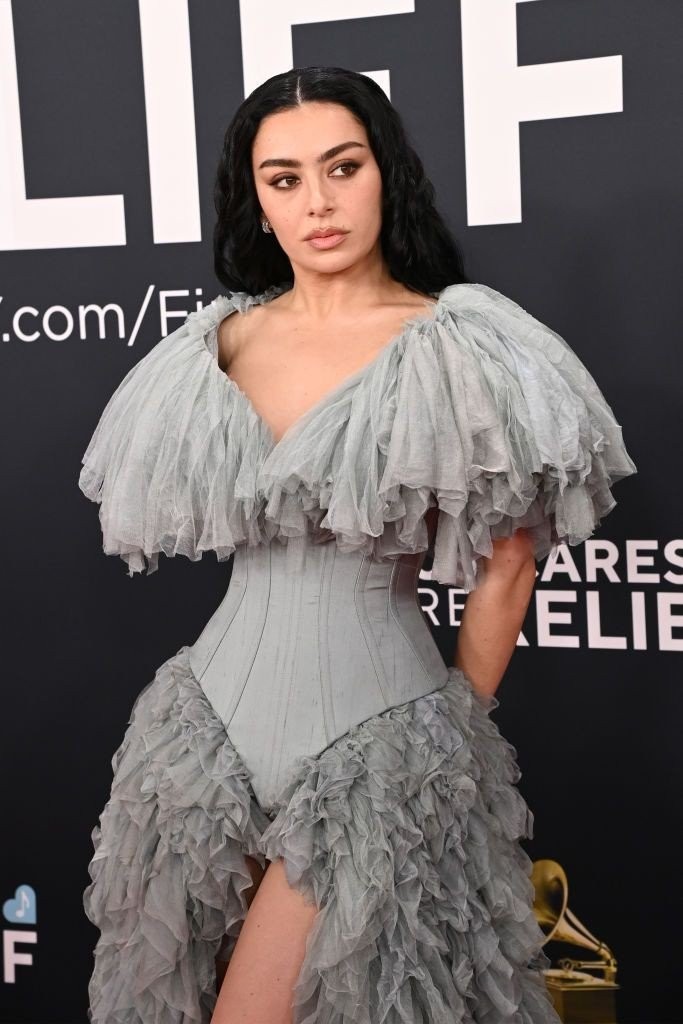 charli-xcx-attends-the-67th-grammy-awards-on-february-02-news-photo-1738541151pjpeg.jpeg