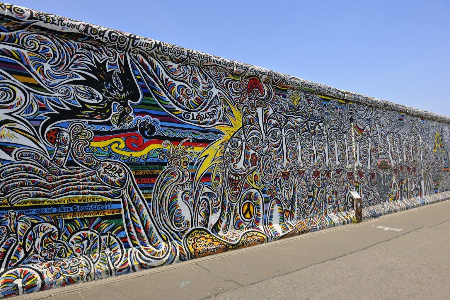 east-side-gallery-berlin-3-1536x1024.jpg