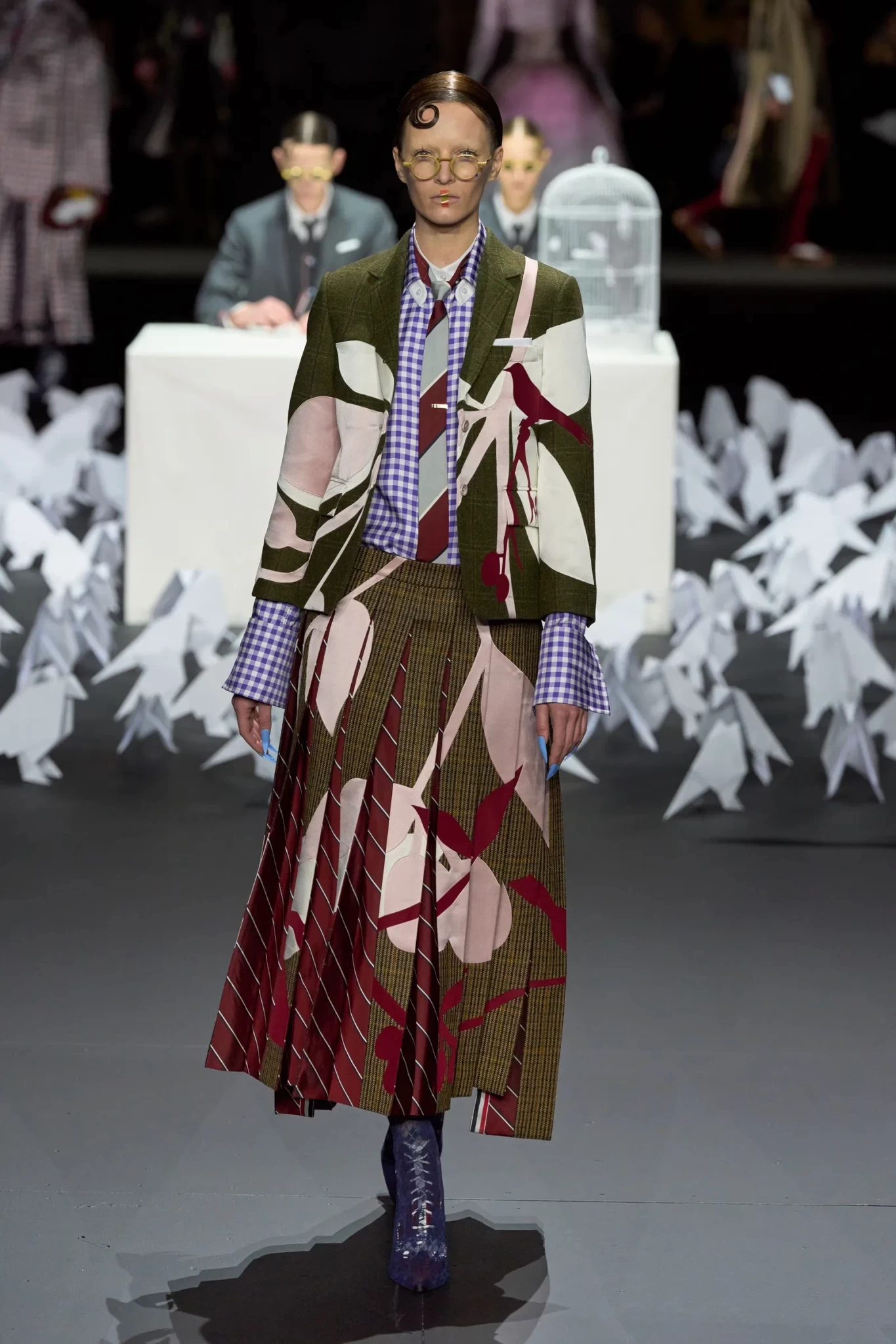 00041-thom-browne-fall-2025-ready-to-wear-credit-gorunway.webp