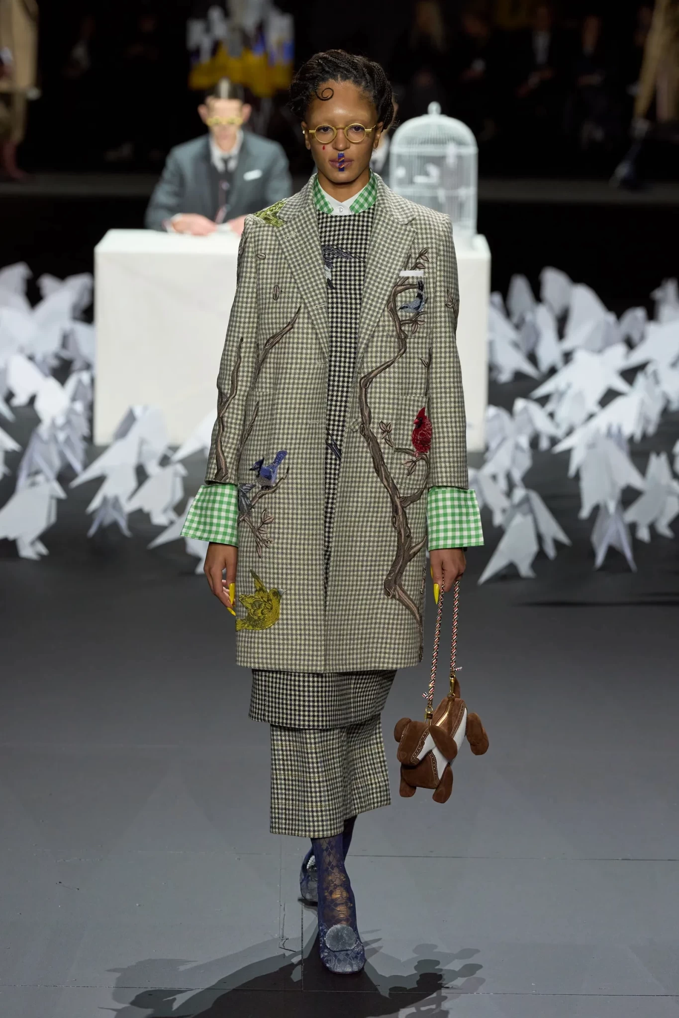 00057-thom-browne-fall-2025-ready-to-wear-credit-gorunway.webp