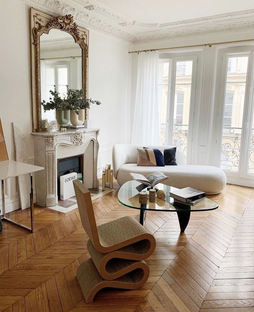 parisian-coffee-tables-via-at-linebrusegan.jpg