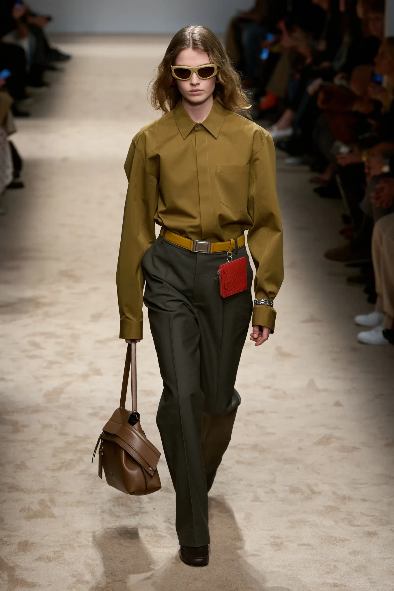 00004-tods-fall-2025-ready-to-wear-credit-gorunway.webp