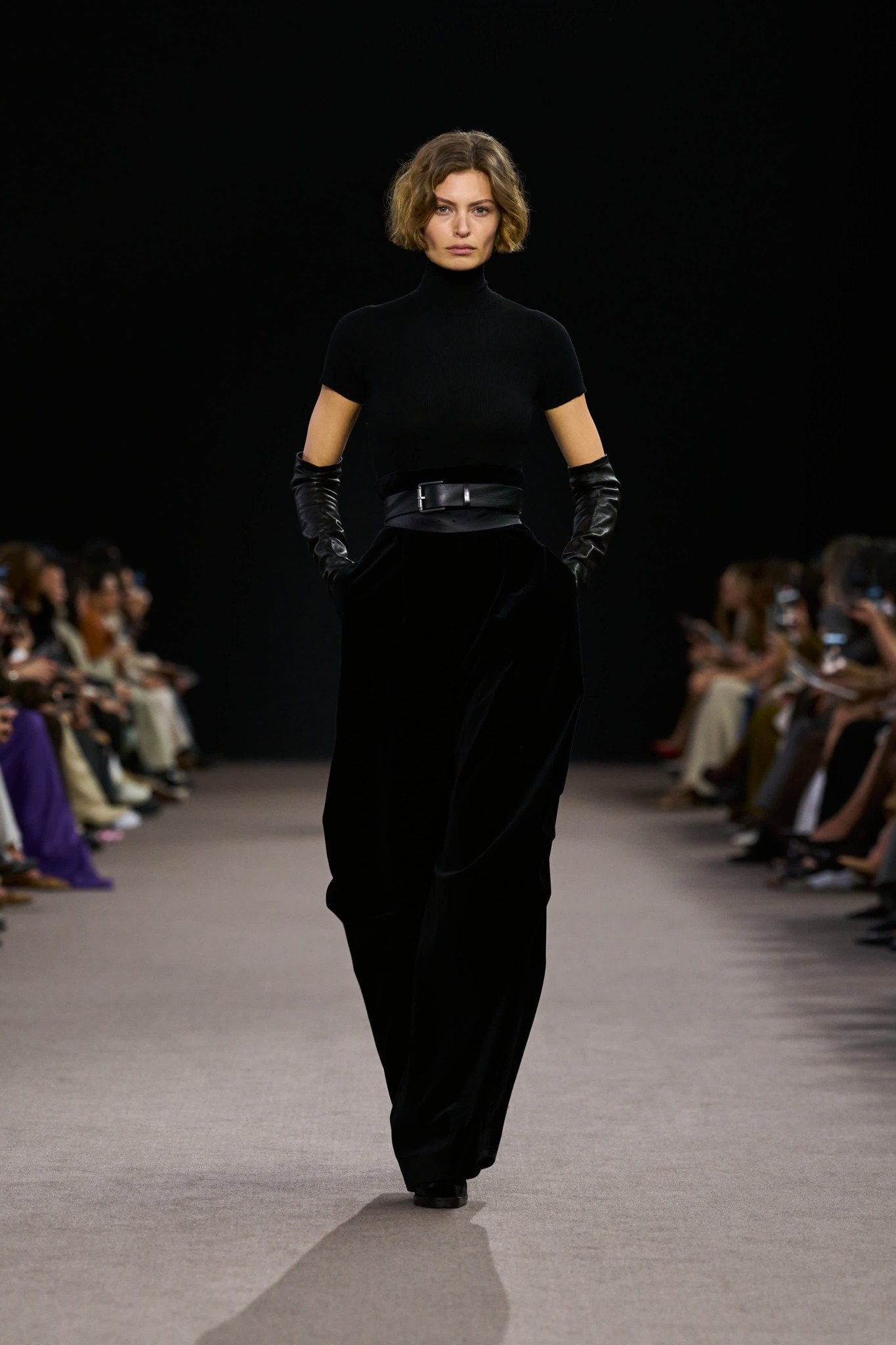 max-mara-fw25-41.jpg