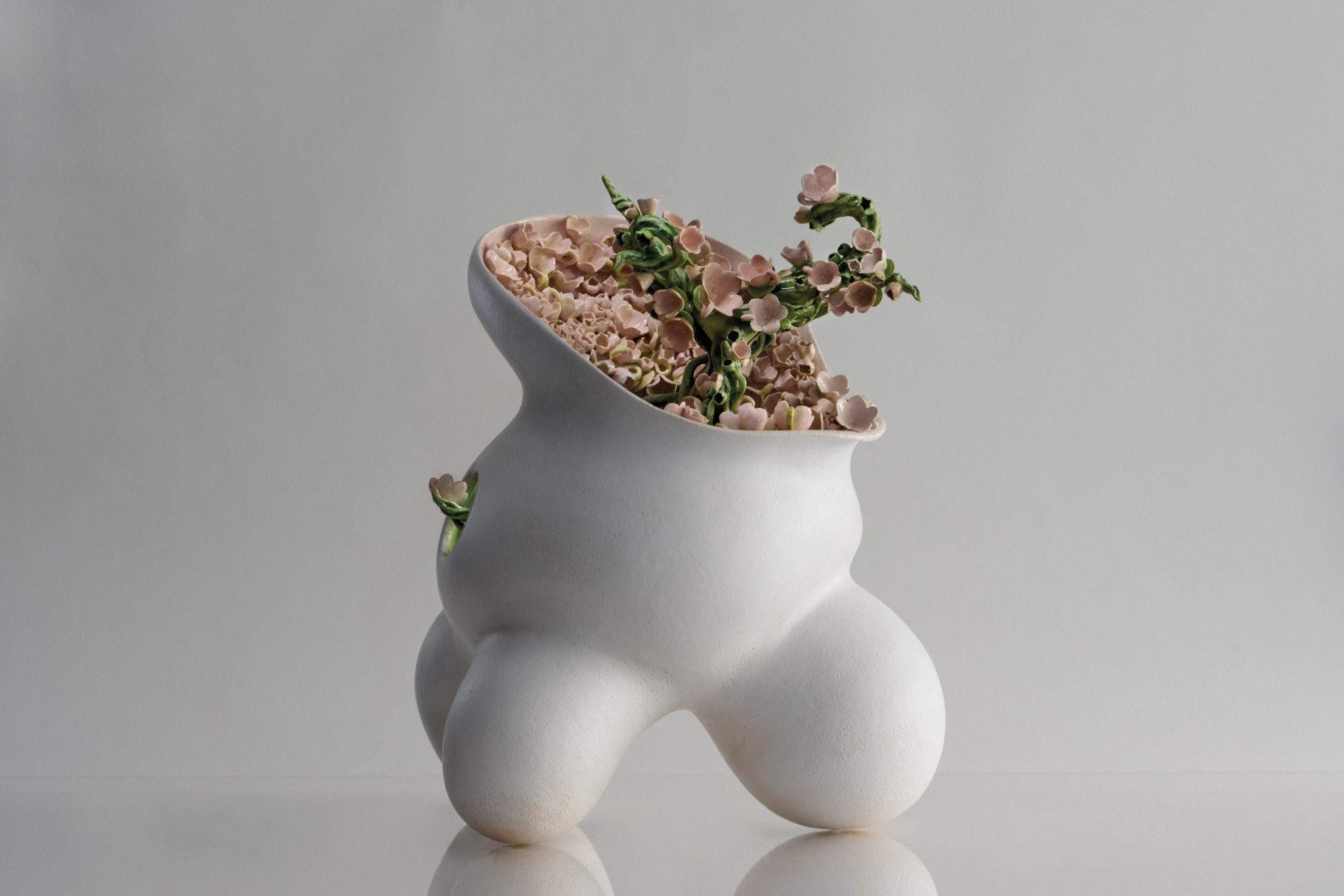 maggy-ioannou-teacup-blossom-sculpture.jpg