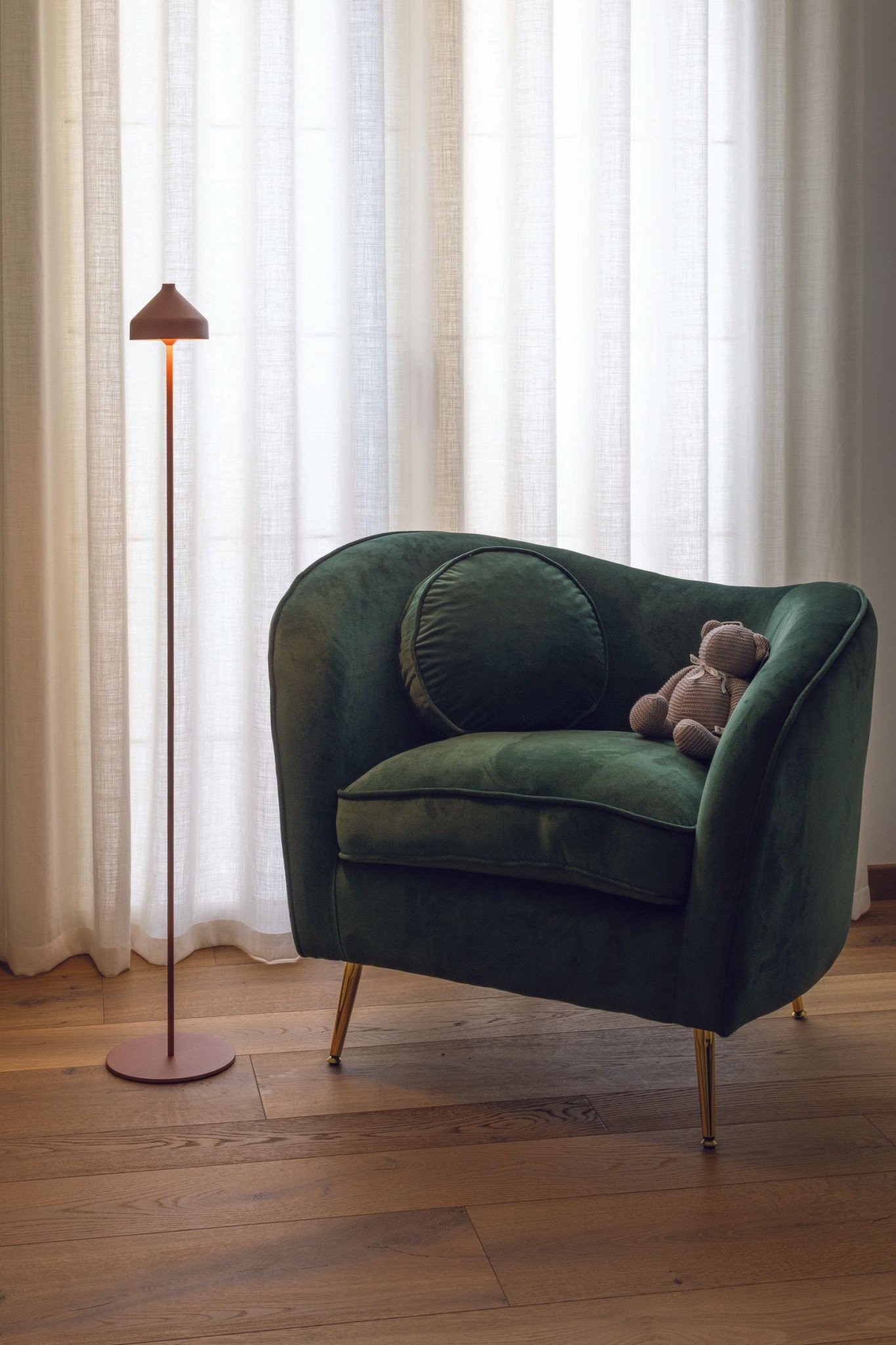 zafferano-lap-amelie-floor-lamp-ld1096t3jpgwebp.jpeg
