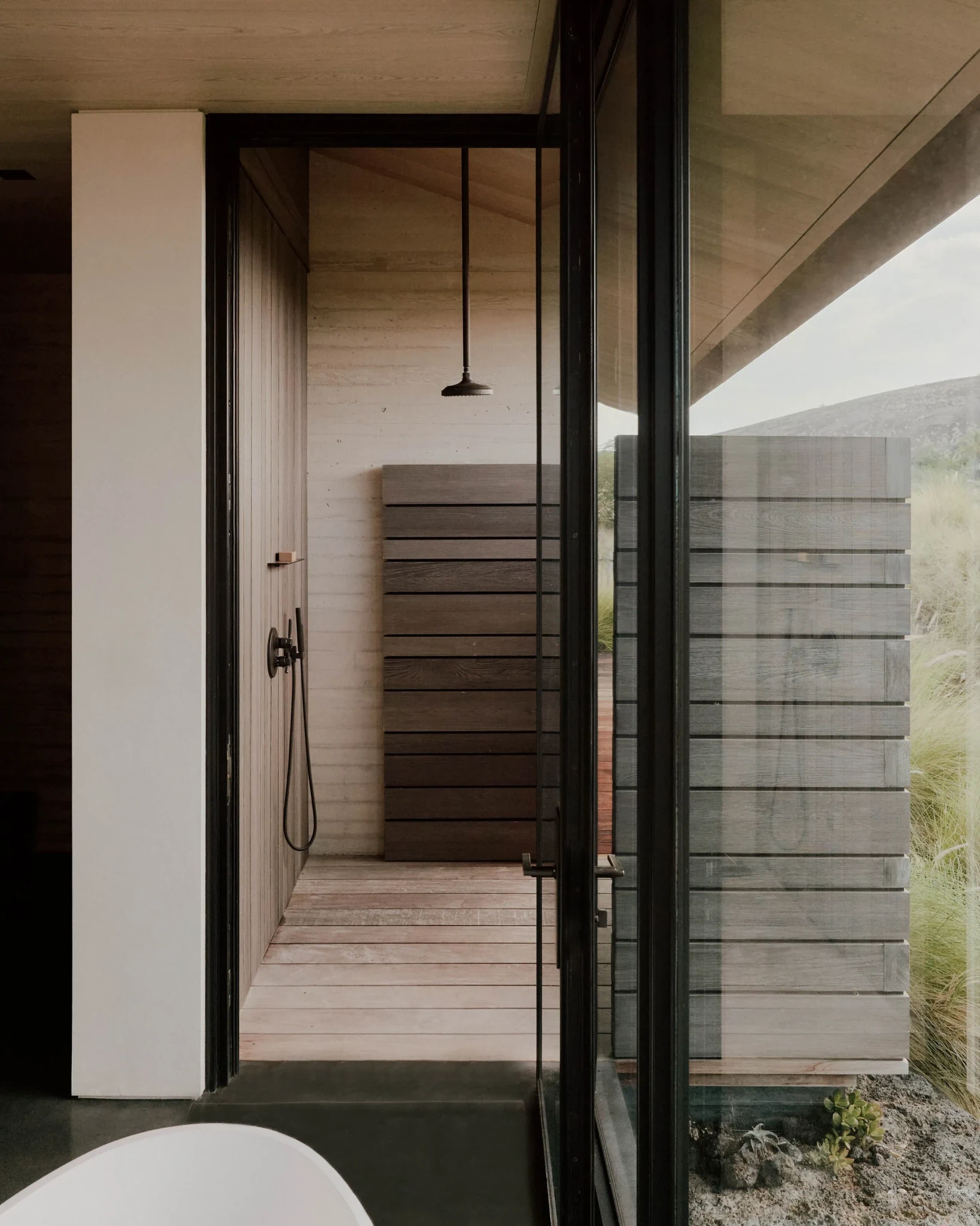 catherine20kwong20design-island20barn20house-photo20by20william20jess20laird48064jpg.webp