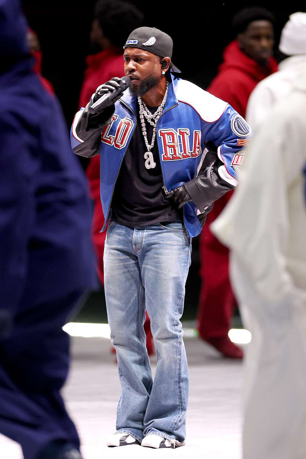 kendrick-lamar-celine-jeans.jpg