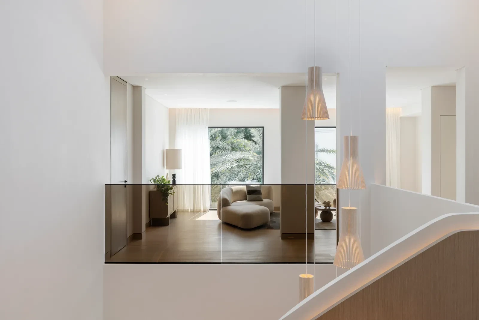 ltv-1f-hall-01jpg.webp